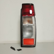 Right Rear Light for Nissan Navara D21 / D22 Lamp Offside LIGHT DAMAGE