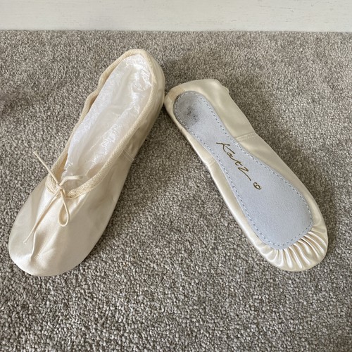 Katz ballet shoes ivory satin - ballet,