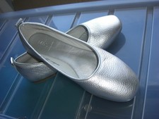 M&S Ladies Insolia Flex Plus leather Shoes Silver Flats UK5 New with Tags