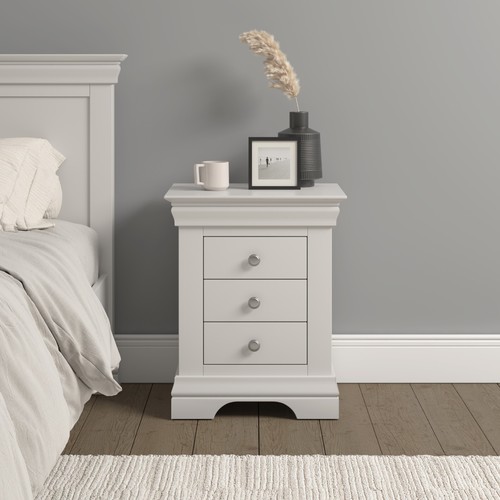 Bordeaux drawer bedside - 3,