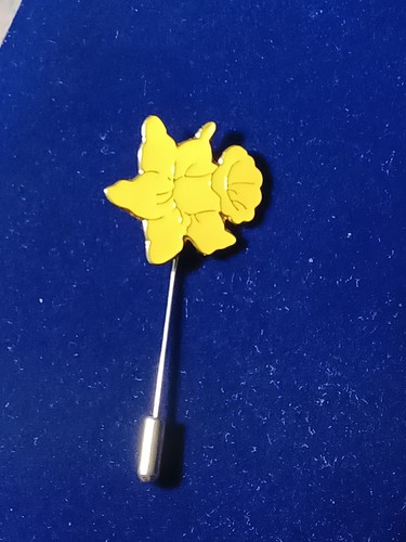 Vintage yellow daffodil enamel - vintage,