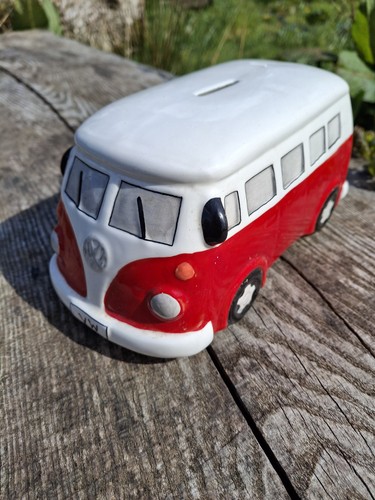 Vintage looking camper - looking,