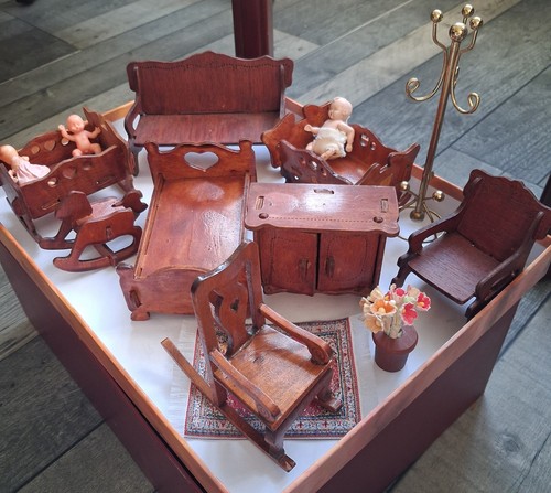 Dolls house furniture - dolls,
