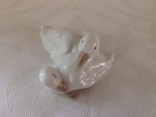 Vintage lladro nao pair - vintage,