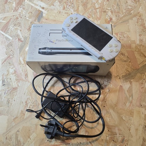 Sony psp white handheld - sony,