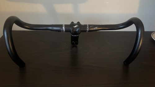 Giant handlebars and stem - giant,
