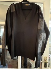 Men’s Classic NATO V-neck Jumper - Black - P2P 26-1/2” - VGC