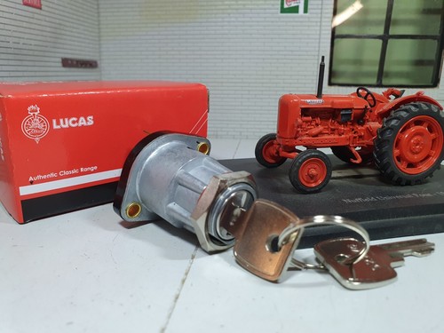Nuffield 60 tractor - 3/42, 4/60