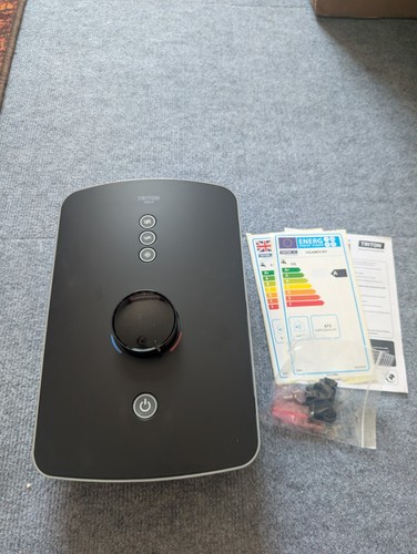 Triton amala black 5kw - black, 9.5kw