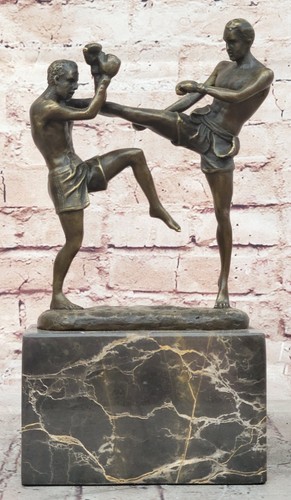 Bronze kick boxing statue - boxing,