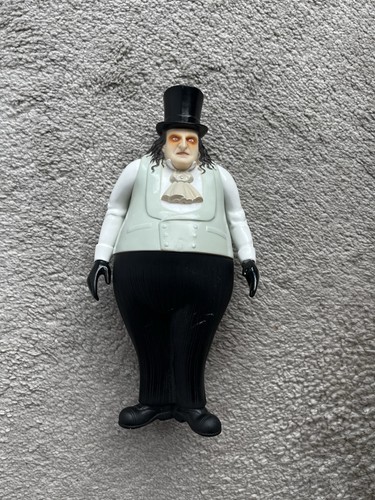 Penguin batman returns figure - batman,