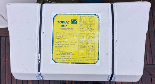 Zodiac person life raft - zodiac, 8