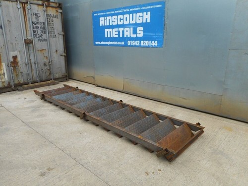 Used steel staircase 800 - steel, 2.800