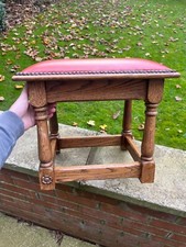 Yorkshire Critters North Yorkshire Stool Woodcarvers Of The Shambles York Rose