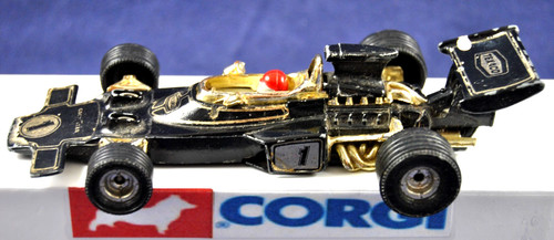 Corgi 154 lotus - race, car
