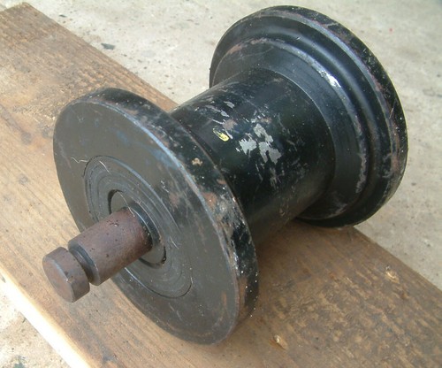 Track roller support carrier - track, /
