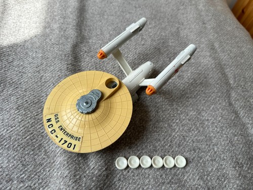 Dinky toys uss enterprise - dinky,