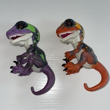 2 x Untamed Fingerlings