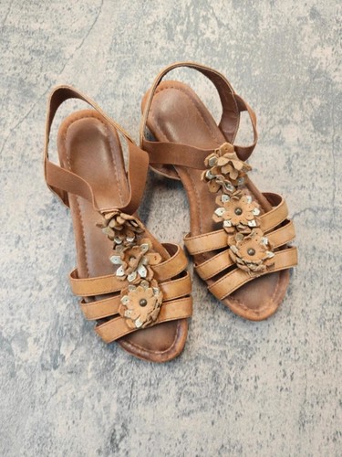 Tan brown floral wedge - tan,