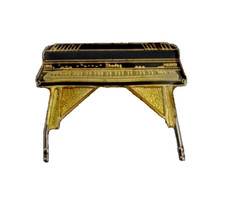 VTG 1980s FENDER RHODES ELECTRIC PIANO PIN BADGE