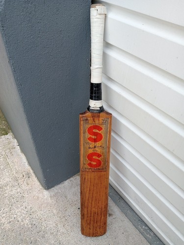 Stuart surridge viv richards - surridge,
