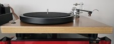 Well Tempered Versalex turntable incl. Dynavector XX-2 MKII cart. Mint condition