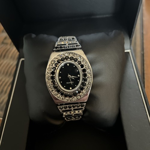 Ladies quartz dress watch has - ladies,
