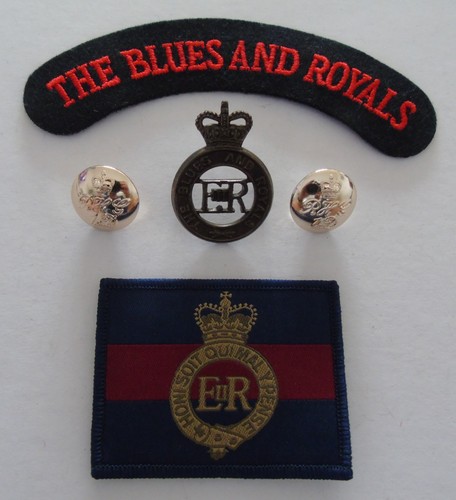 Blues royals cap badge - &,