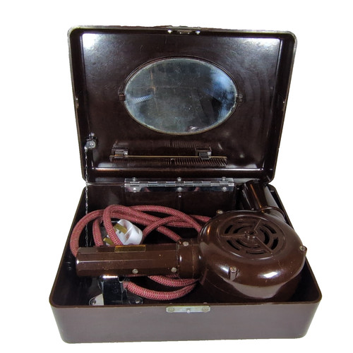 Bakelite hairdryer original - in,