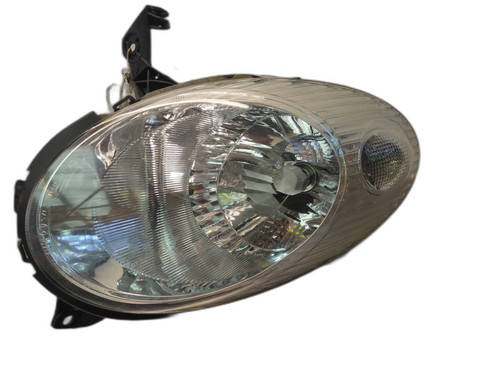 Nissan micra 2006 - nissan, headlight