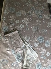 Double Reversible Duvet cover and 1 Pillowcase by Vantona