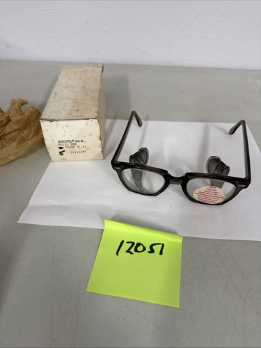 New vintage safety glasses - new,