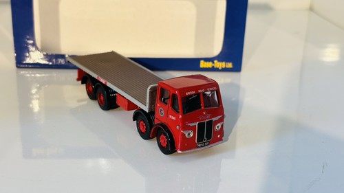 Base toys scale - 1/76, leyland