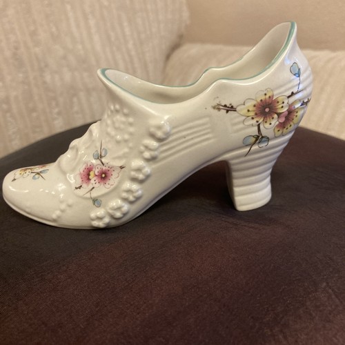 Bone china decorative shoe - bone,