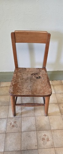 Small wooden child - child's, chair