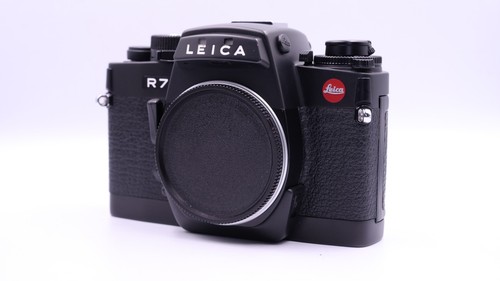 Leica black chrome - r7,