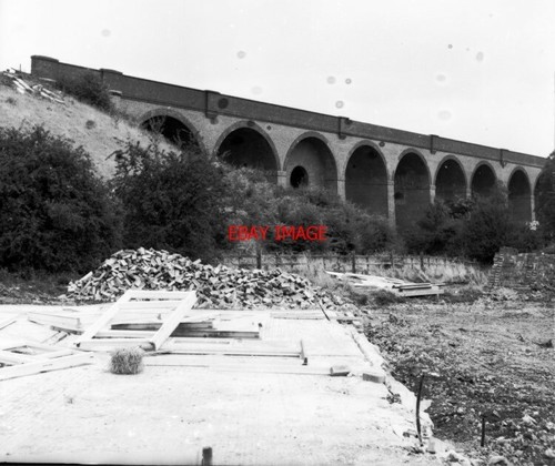 Photo brackley viaduct 9 - ,