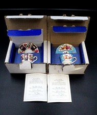 ROYAL WORCESTER Cut Fruit Turquoise & String Of Flowers Mini Cups & Saucers R37