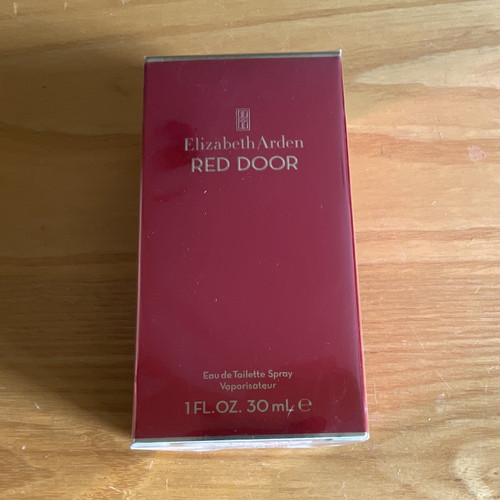 Elizabeth arden red door - arden,