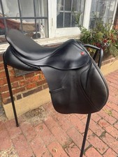 Albion Adjusta Kontrol Jump Saddle MW Black 17.5 Inch