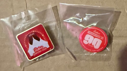 Butlins premier club badge - club,