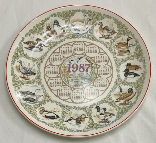 Wedgwood calendar plate - wedgwood,