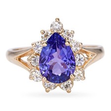 3.55 Ct Pear Cut Tanzanite Women's Unique Engagement Ring 14K Yellow Gold