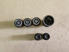 Genuine Chrysler 300c SRT Hemi Anti Theft Security Bolts Alloy Wheel Locking