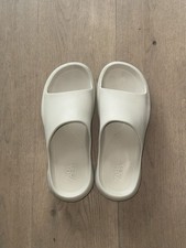 Zara Man Beige Colour Slippers Sliders Size 10 UK 44 EU Sandals