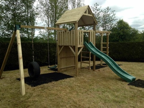 Outdoor rubber safety mat - rubber,