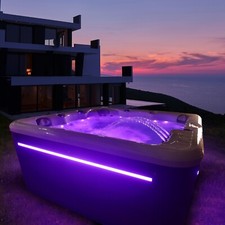 HOT TUB 6 SEATER SPRITZ+