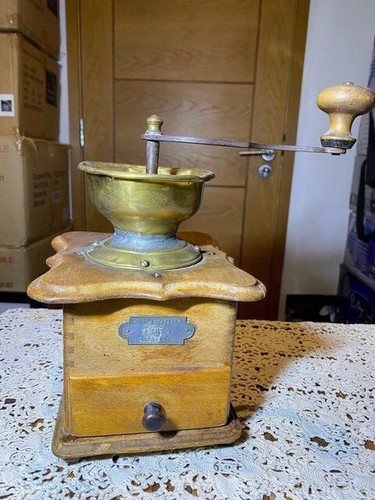 Vintage wooden italian - vintage,