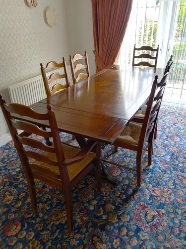 Oak reproduction extending - reproduction,