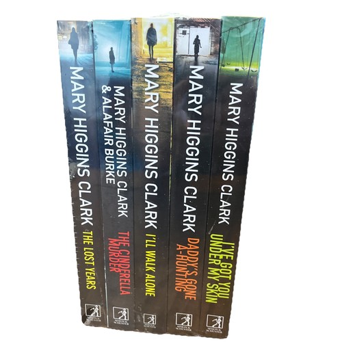 Mary higgins clark book - mary,